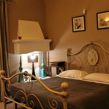 B&B L'Eremo Degli Ulivi Каровиньо Экстерьер фото